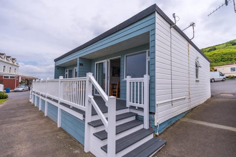 Property building, Balcony/Terrace