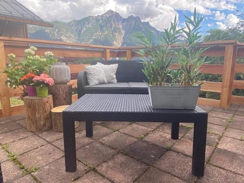 View (from property/room), Balcony/Terrace, Mountain view