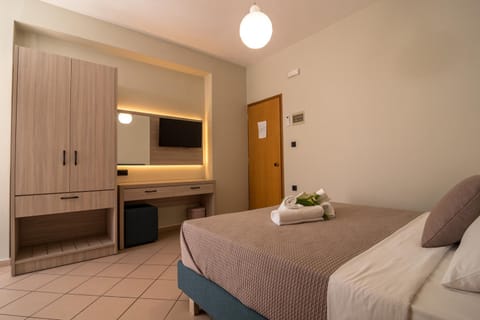 Libyan Sunrise Apartment hotel in Palaiochora