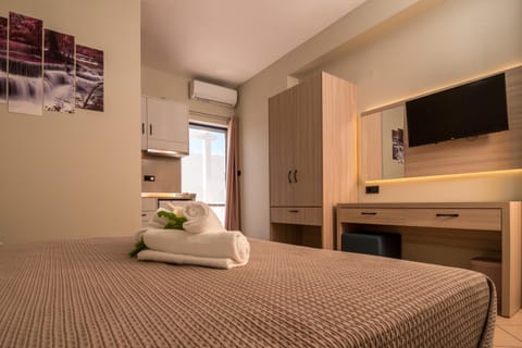 Libyan Sunrise Apartment hotel in Palaiochora