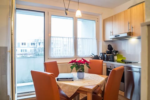H&H Apartments im Herzen der Stadt teilweise mit Balkon ruhig zentral modern mit Küche Condo in Greifswald