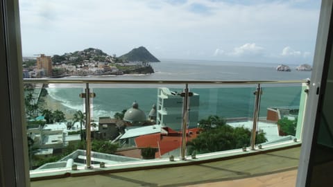 Suite Chiametlan Cerro de la Neveria MZ Condo in Mazatlan