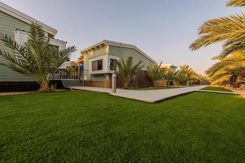 Somewhere - Chalets in the Arava Nature lodge in South District