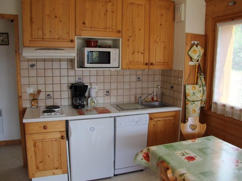 Appartement Saint-Jean-de-Sixt, 2 pièces, 6 personnes - FR-1-459-162 Condo in La Clusaz