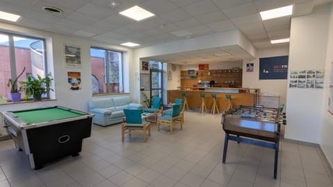 Game Room, Lounge or bar