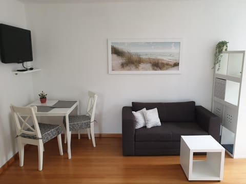 Studio EMMA Ljubljana - FREE parking, AC, Wifi Apartment in Ljubljana