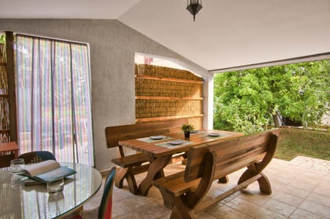 Garden, Balcony/Terrace