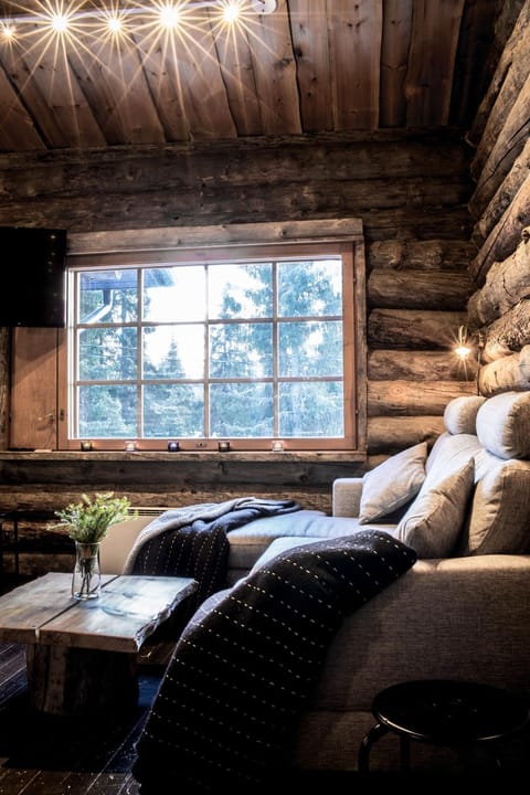 Varjokelo House in Lapland