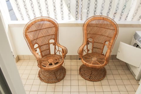 Garda Fantasy Apartment - JACUZZI Apartment in Desenzano del Garda