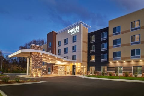 Fairfield Inn & Suites by Marriott Louisville Jeffersonville Hotel in Jeffersonville