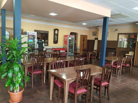 Hostal agripino y Restaurante asiático Inn in La Mancha