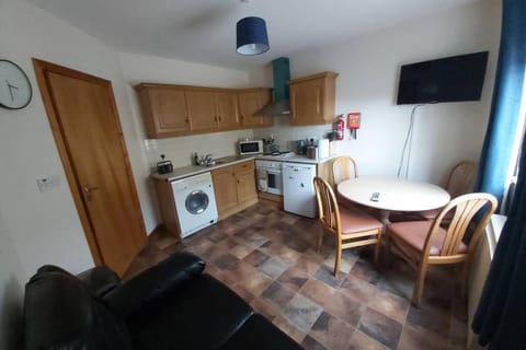 Kitchen or kitchenette, Living room, Dining area