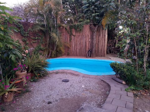 Swimming pool