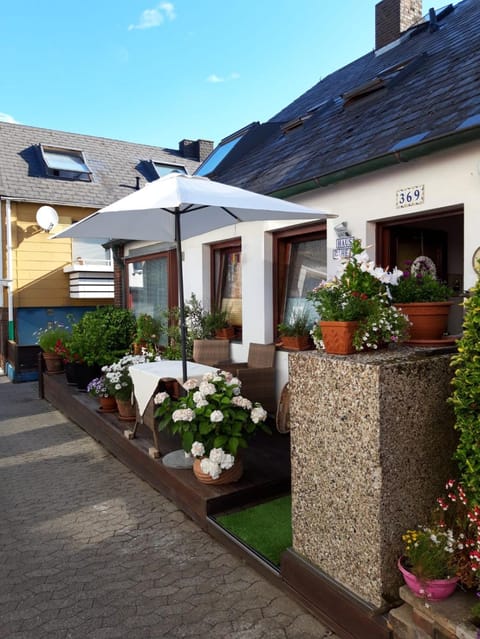 Property building, Balcony/Terrace