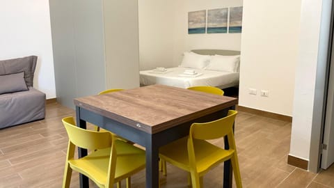 Appartamento a 30 mt dal mare Apartment in Cecina