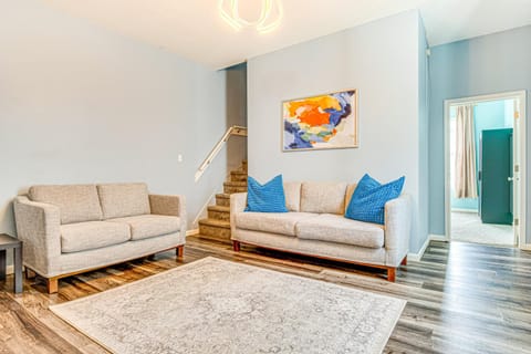 1 Mi to Dtown and Lucas Oil Stadium Home in Indy! House in Indianapolis