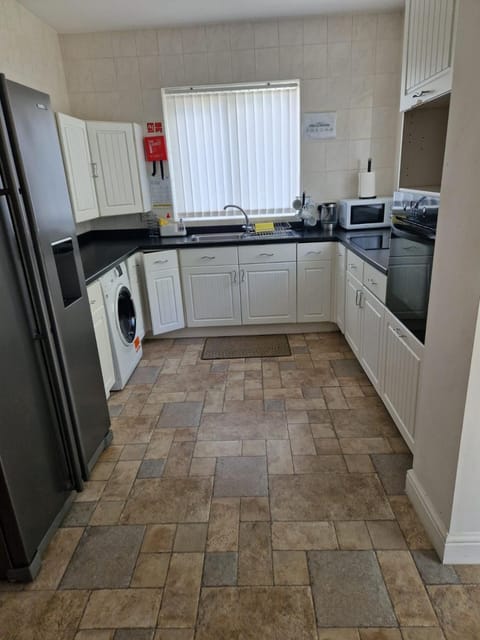 Spacious Luxurious Serviced Accomodation Apartment in Doncaster