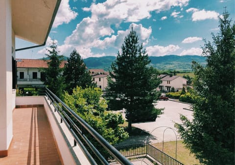 Balcony/Terrace, Mountain view, Street view