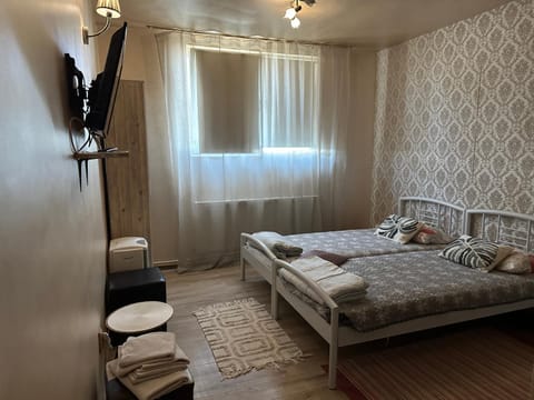 Pensiunea exotic Bed and Breakfast in Craiova