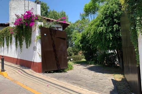 Casa BamBú VdB House in Valle de Bravo