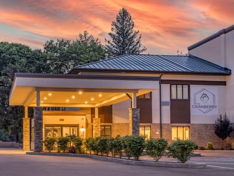 The Cranberry, Ascend Hotel Collection Hôtel in Cheat Lake