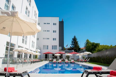 Pool view, Swimming pool