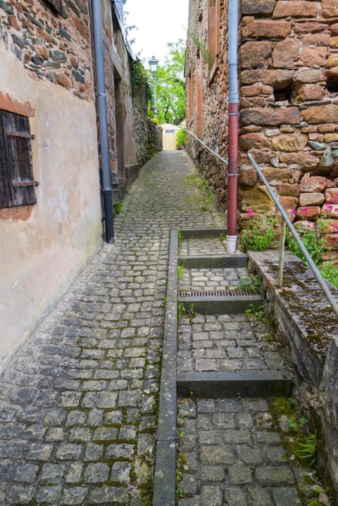 Das Kartenhaus House in Trier-Saarburg