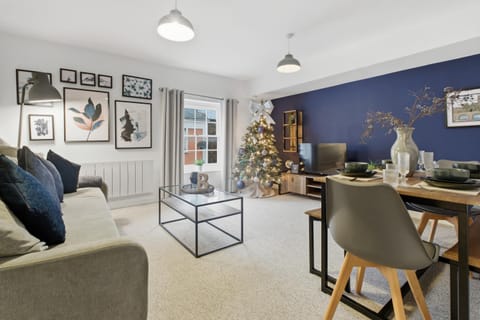 Blueberry View - Wyndale Living - Central Worcester Apartment in Worcester