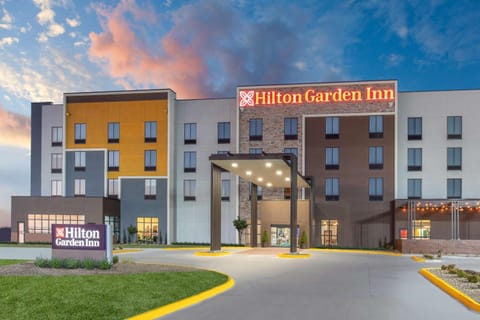 Hilton Garden Inn Hays, KS Hotel in Hays
