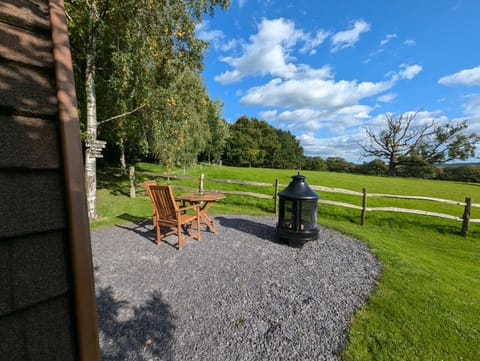 Property building, BBQ facilities, Garden, View (from property/room), Dining area, Garden view