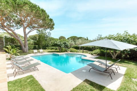 Villa Capilla, sea view Villa in Saint-Tropez