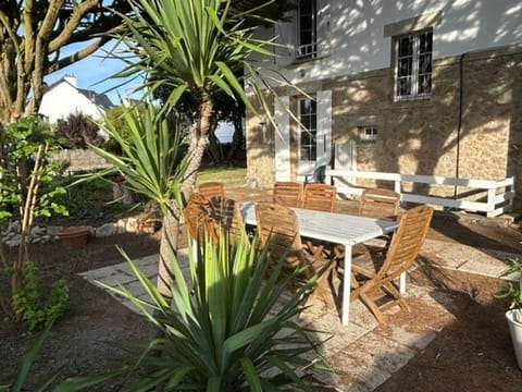 Quiberon - Maison 5 pièces - Calme - 50m plage, jardin, animaux admis - FR-1-478-170 Villa in Quiberon