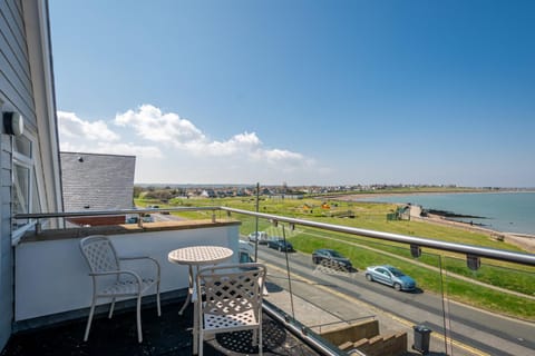 A Spacious Seaside house in Hampton, Herne Bay House in Herne Bay