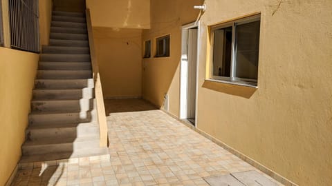 Property building, Balcony/Terrace