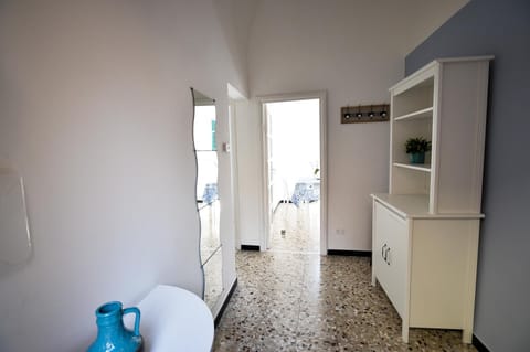 La Zuacca, luminoso appartamento con terrazzo Apartamento in Noli