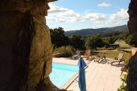 Rouretord Hirondelle House in Provence-Alpes-Côte d'Azur