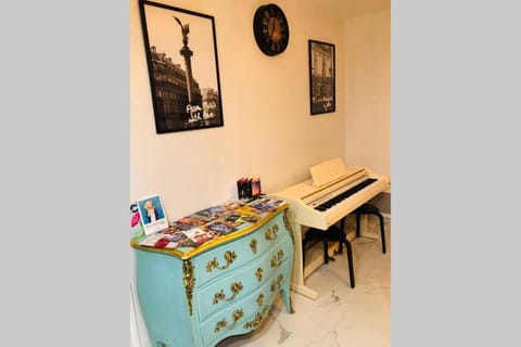 CA DEI FIGLI, charmante maison de ville. Apartamento in Bailly-Romainvilliers