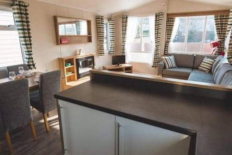 Premium Chalet at Newquay Away Resorts MV7 Chalet in Newquay