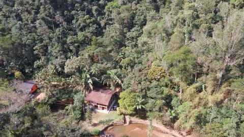 Sítio Canto das Águas House in State of Espírito Santo, Brazil