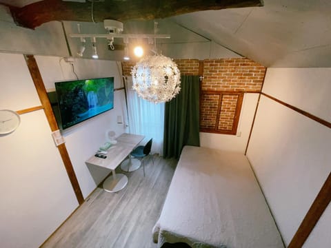 Akira&chacha杉並区世田谷direct to shinjuku for 13 min 上北沢4分 近涉谷新宿 Apartment in Kanagawa Prefecture