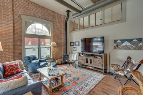 Updated Rustic-Chic Condo on Ourays Main Street! Eigentumswohnung in Ouray
