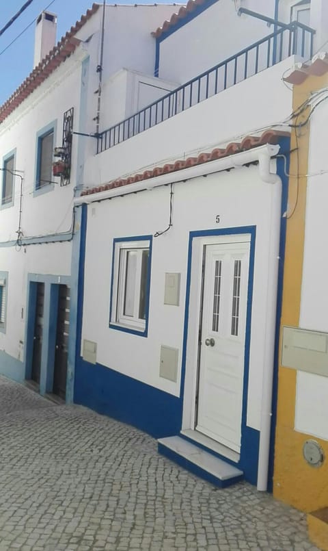 Casa dos Avós House in Alcácer do Sal