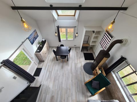 Living room, Photo of the whole room, Seating area, Dining area