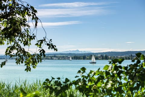 Natural landscape, Lake view, Mountain view