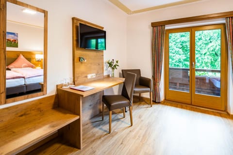 Hotel-Pension-Ostler Bed and Breakfast in Tegernsee