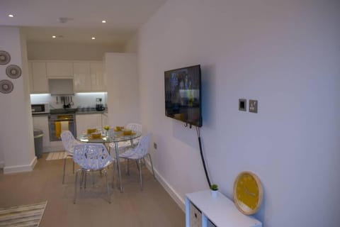 Maplewood properties - St Albans one bedroom luxurious flat Condominio in St Albans