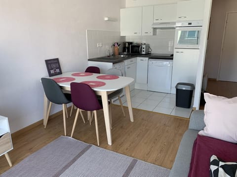 Proche plage, appartement moderne et équipé pour 4 personnes - FR-1-482-82 Apartment in Fort-Mahon-Plage