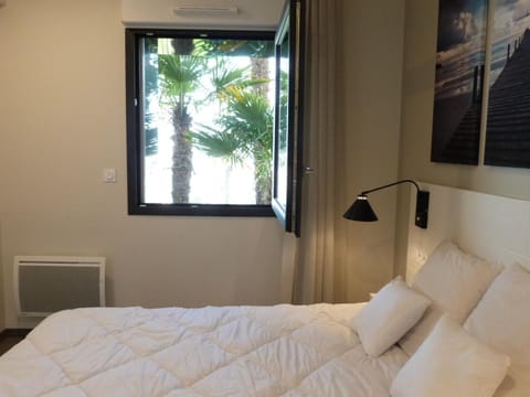 Appartement 2-6 pers, jardin, plage, piscine, parking, animaux admis - FR-1-194-223 Apartment in La Tranche-sur-Mer