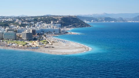 Neighbourhood, Bird's eye view, Beach