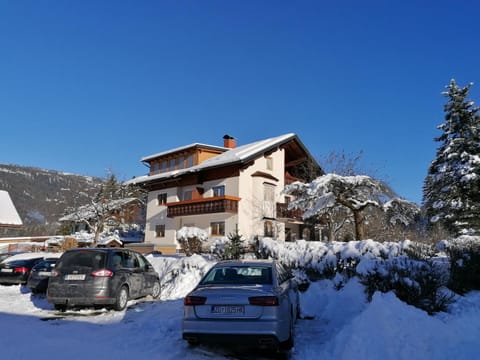 Property building, Winter